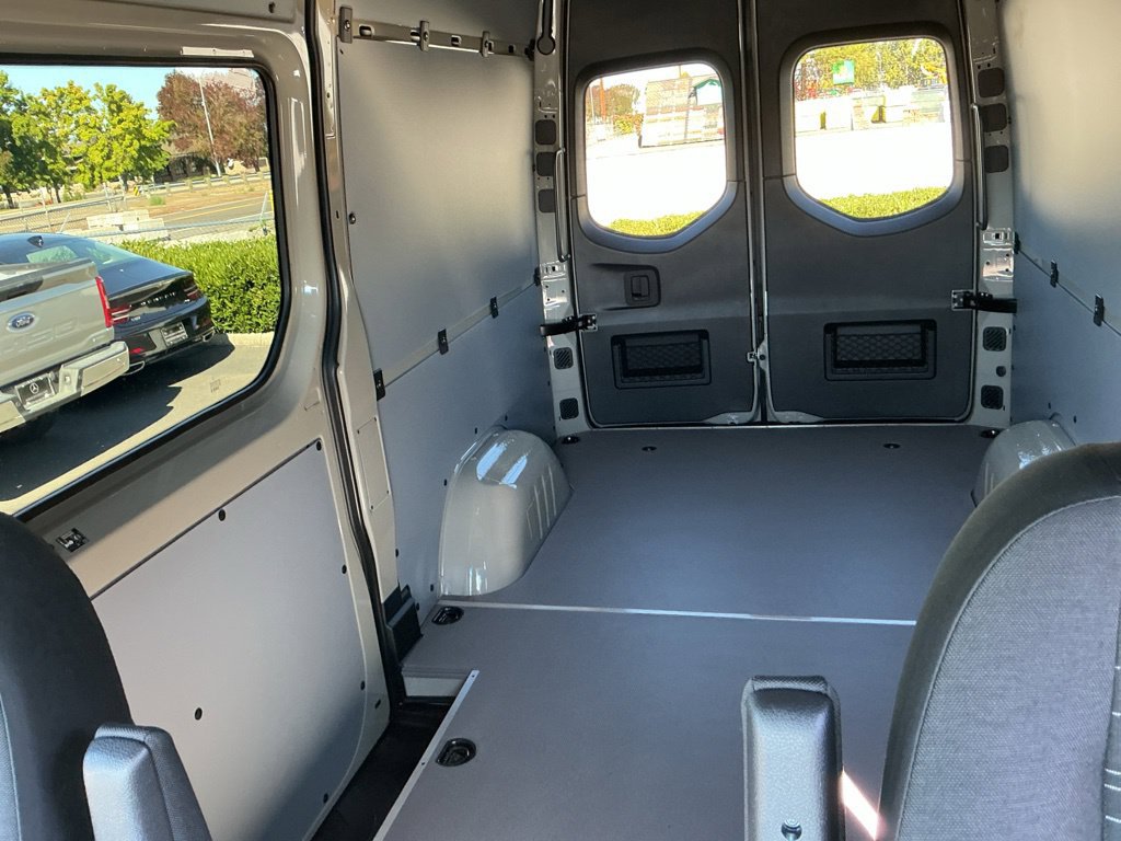 New 2026 Mercedes-Benz Sprinter 2500 image 13