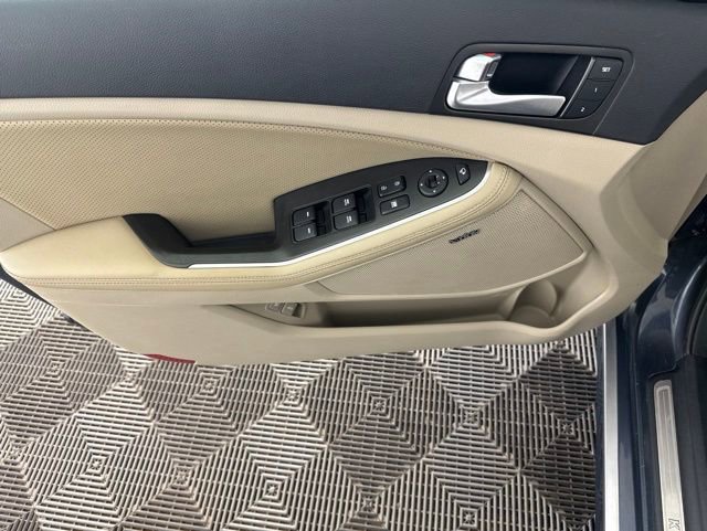 Used 2015 Kia Optima EX FWD image 20