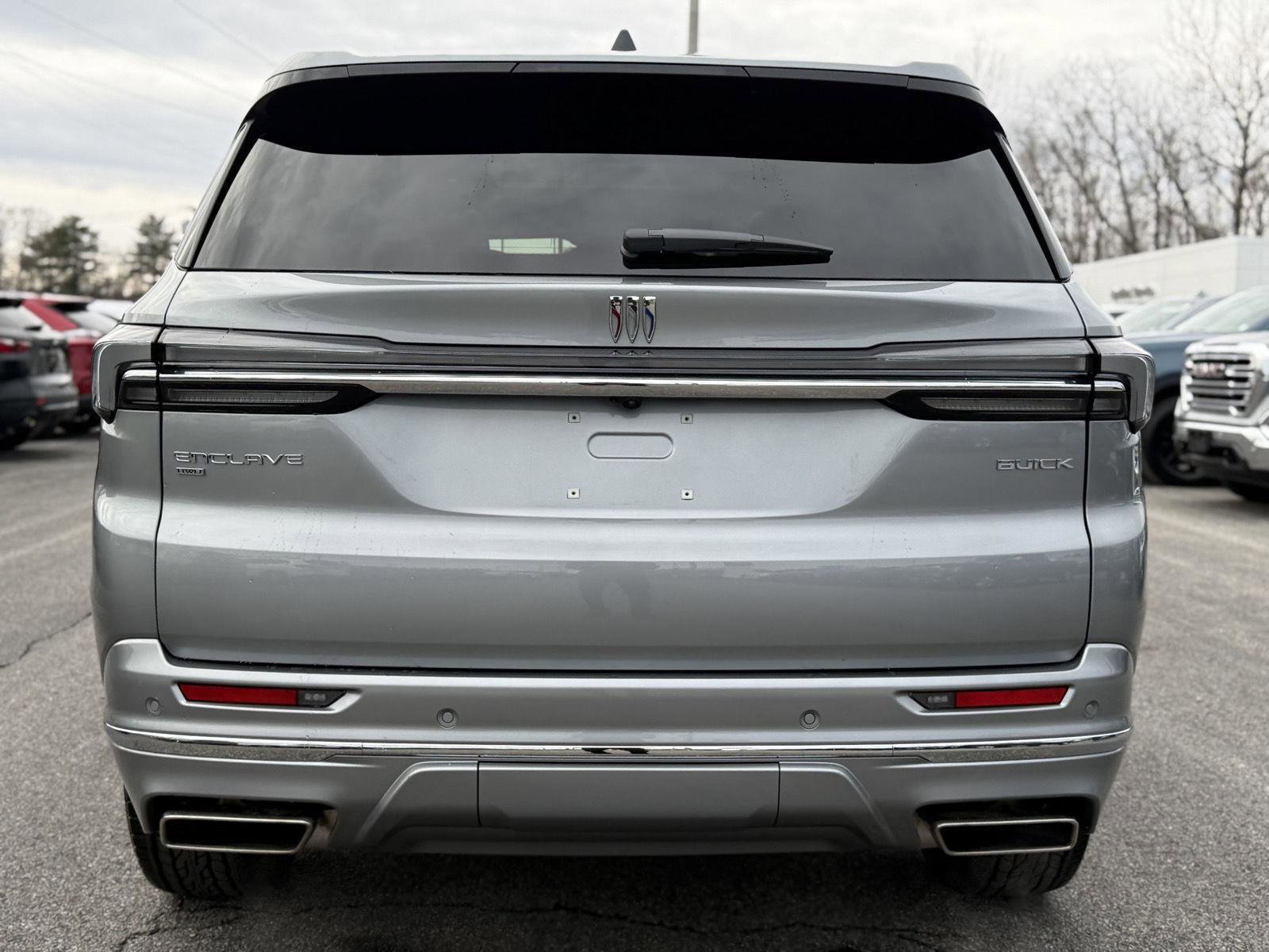 Certified 2025 Buick Enclave Avenir w/ LPO, All-Weather Package image 6