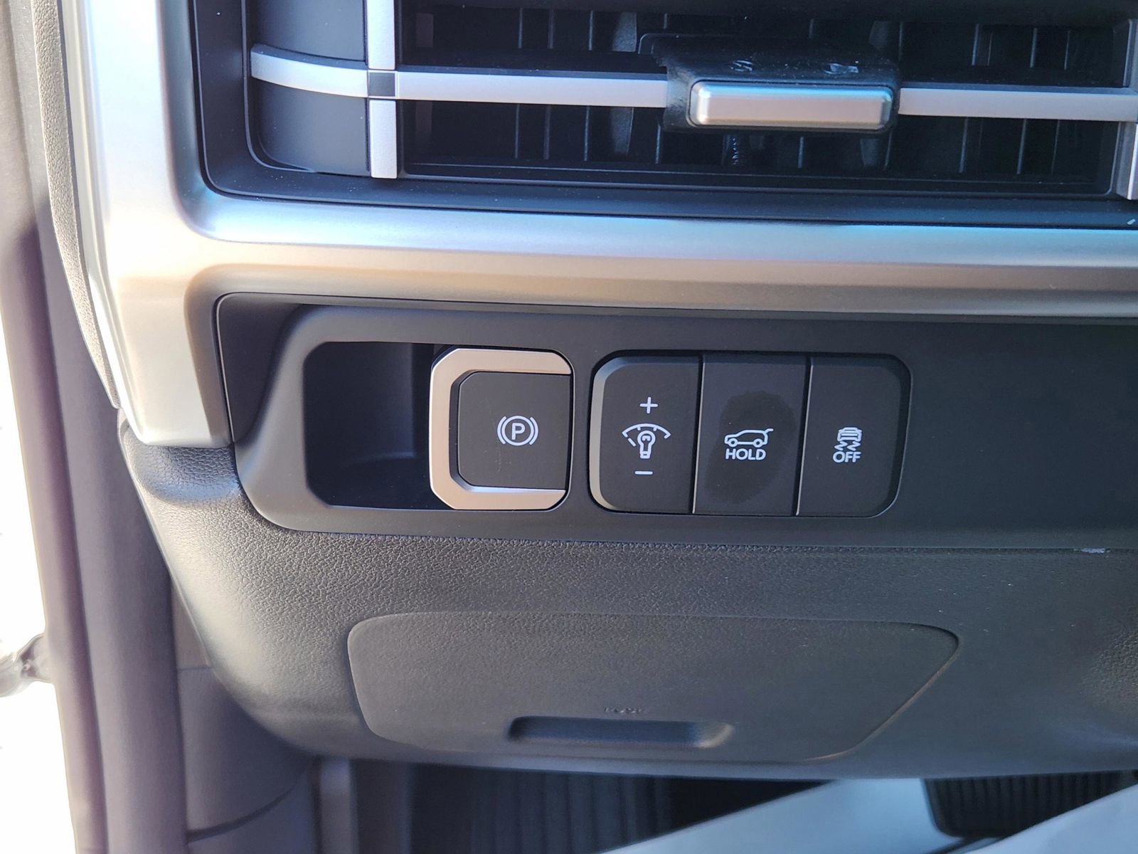 New 2026 Hyundai Santa Fe SE image 24