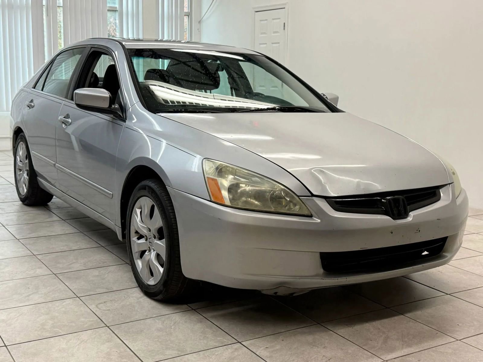 Used 2004 Honda Accord EX image 1