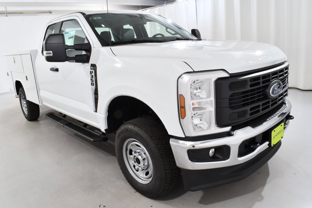 New 2025 Ford F350 XL w/ XL Chrome Package image 5