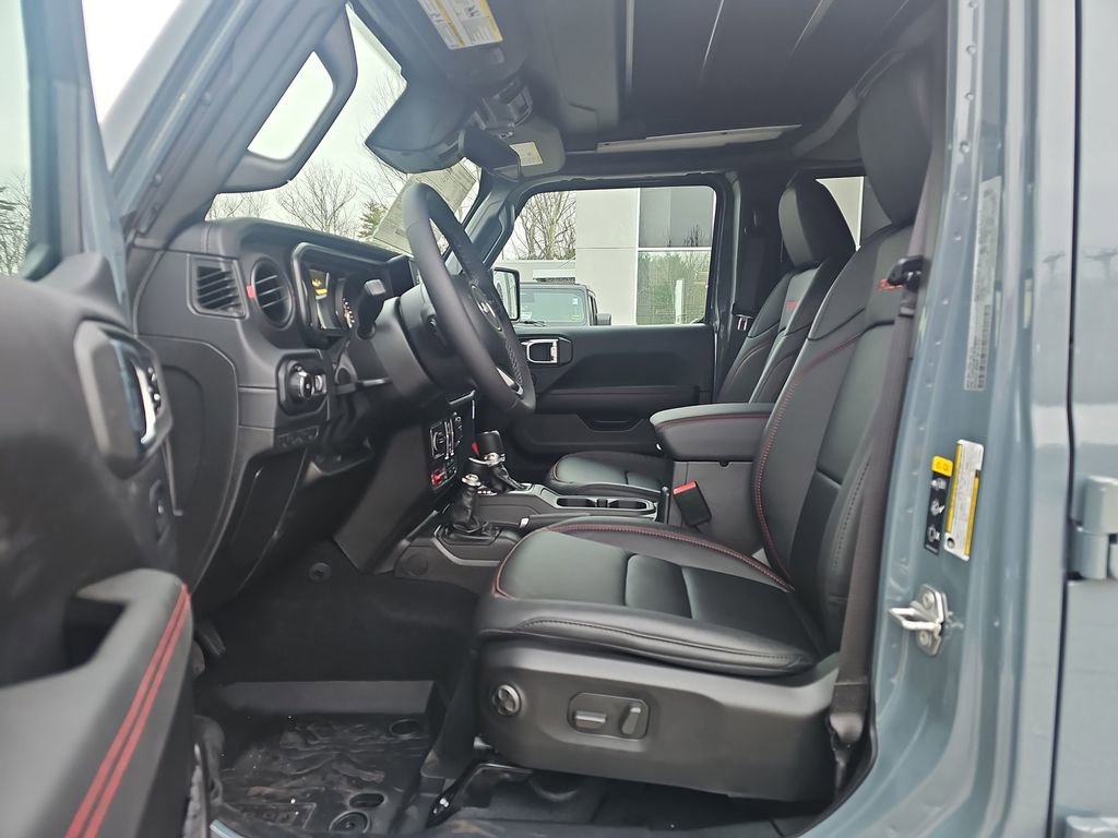New 2026 Jeep Wrangler Unlimited Rubicon w/ Safety Group image 12