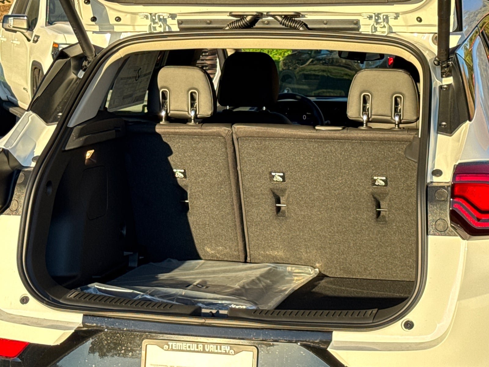 New 2026 Buick Encore GX Sport Touring w/ Comfort Package FWD image 9