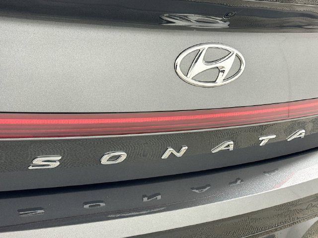 Used 2023 Hyundai Sonata Limited FWD image 29