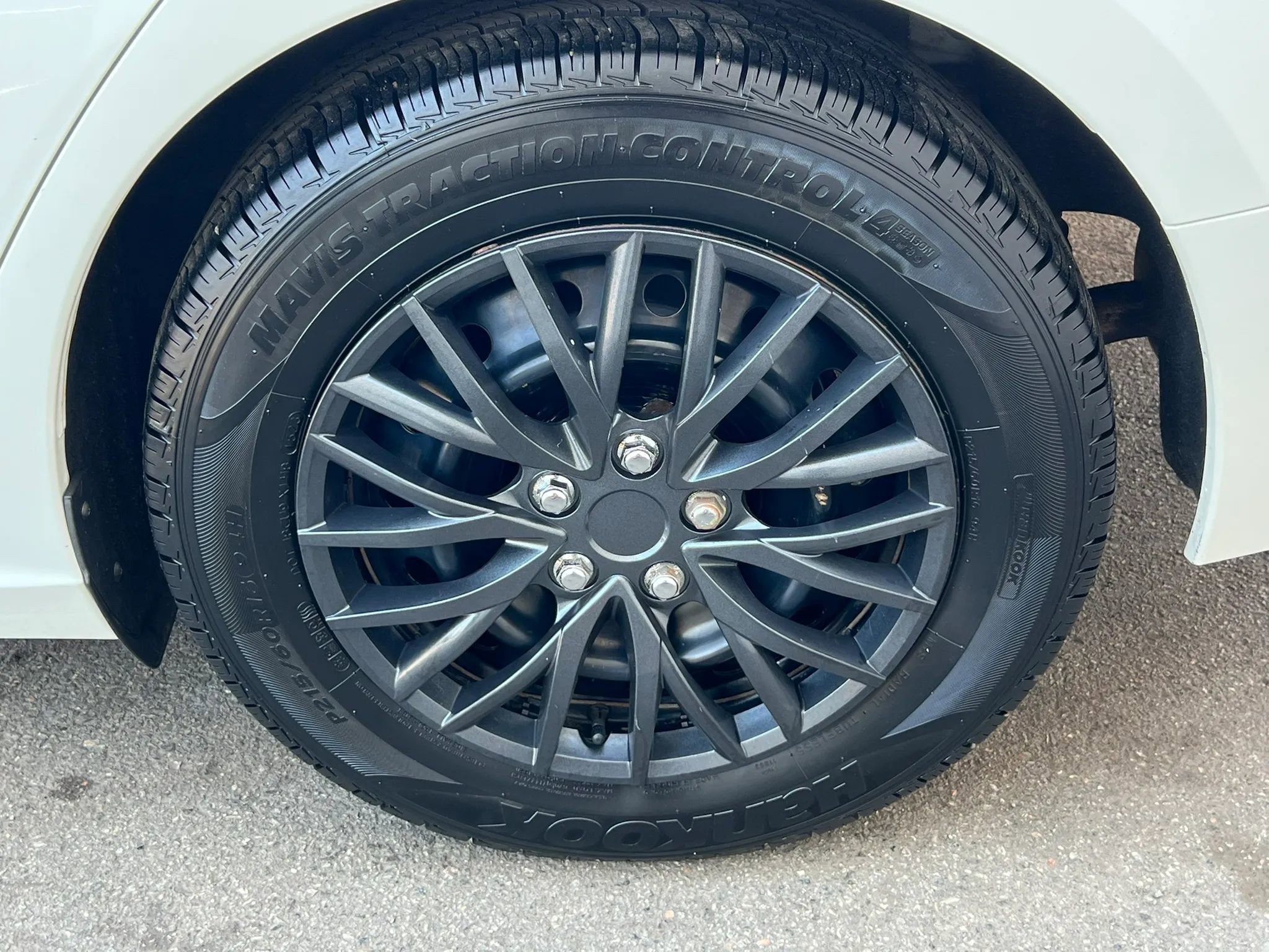Used 2019 Nissan Altima 2.5 S FWD image 10