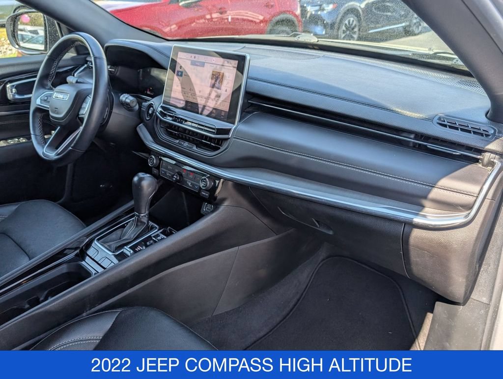 Used 2022 Jeep Compass High Altitude AWD/4WD image 33