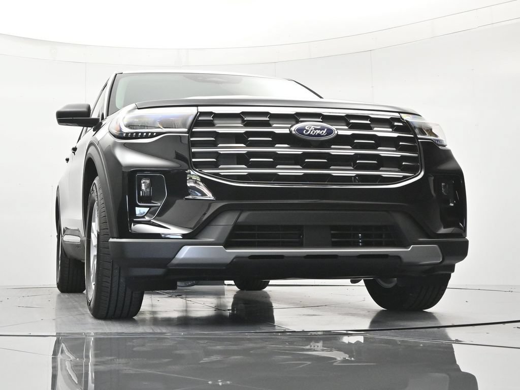 New 2026 Ford Explorer Active w/ Active Comfort Package RWD image 38
