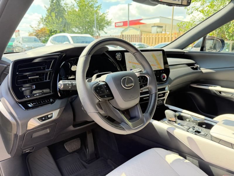 Used 2026 Lexus RX 350 w/ Convenience Package AWD/4WD image 13