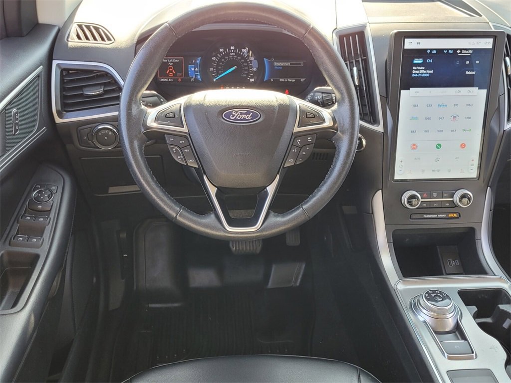 Used 2022 Ford Edge SEL image 7