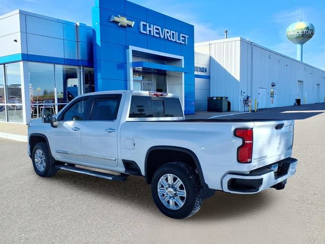 Used 2024 Chevrolet Silverado 3500 High Country w/ Technology Package AWD/4WD image 6