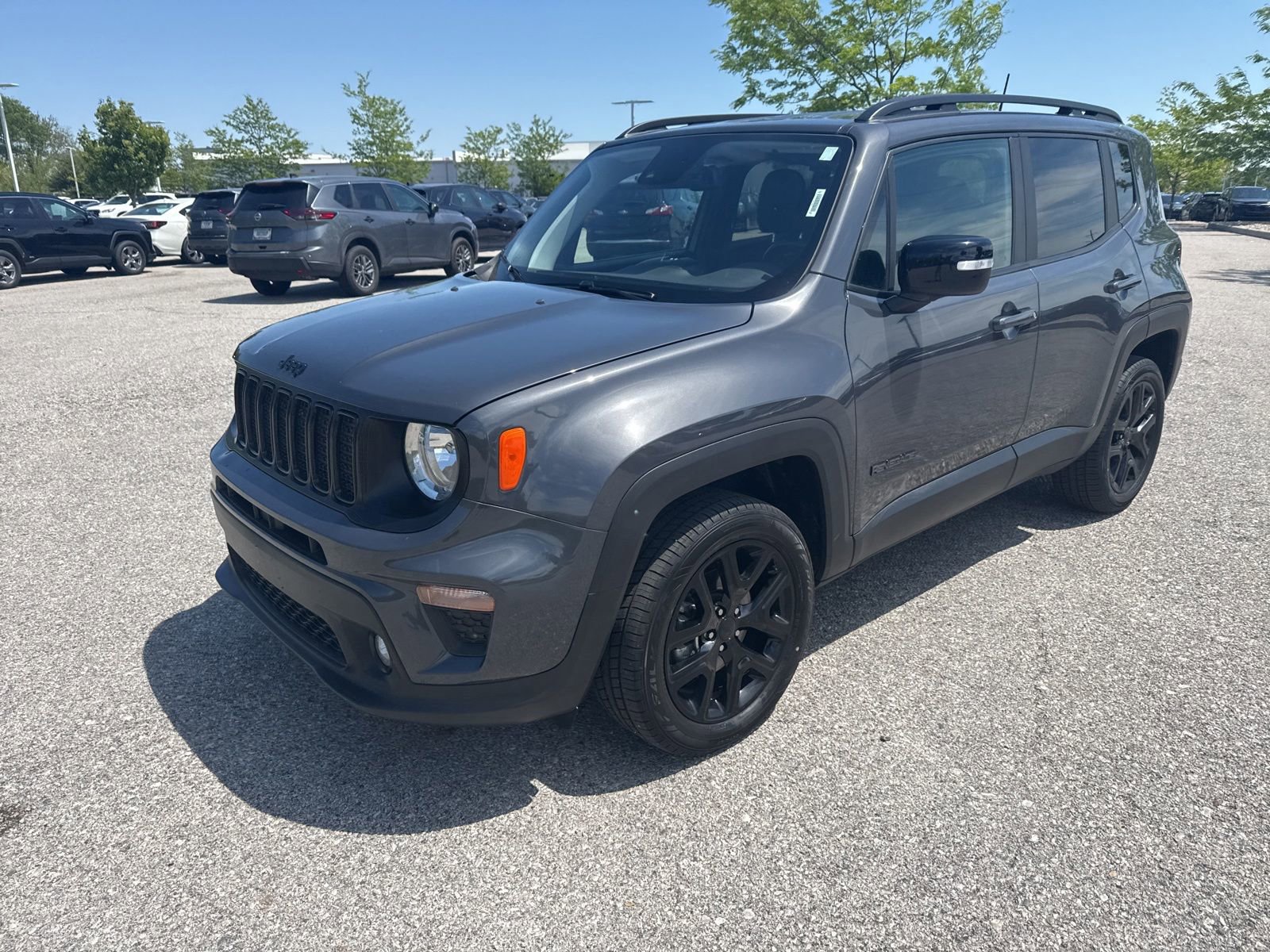Used 2023 Jeep Renegade Altitude w/ Convenience Group I AWD/4WD image 1