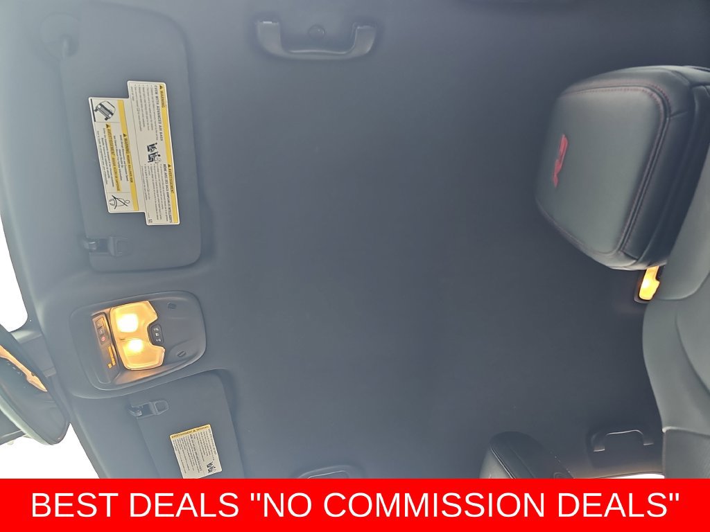 Used 2024 Chevrolet TrailBlazer RS w/ Convenience Package AWD/4WD image 30