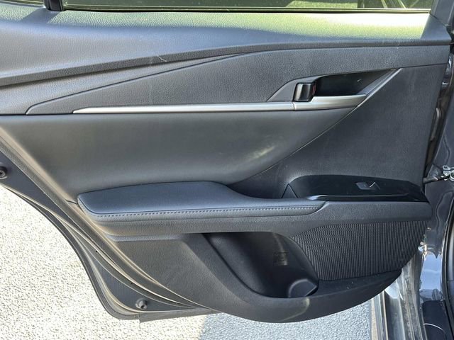 Used 2025 Toyota Camry XSE FWD image 17