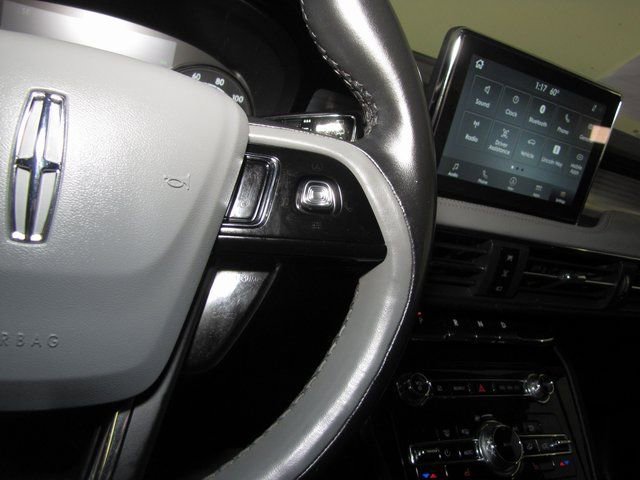 Used 2020 Lincoln Corsair Reserve image 6