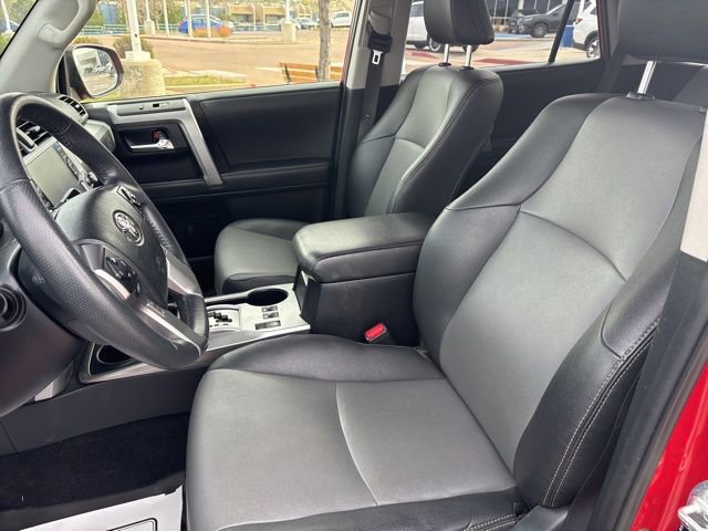 Used 2021 Toyota 4Runner SR5 Premium AWD/4WD image 6