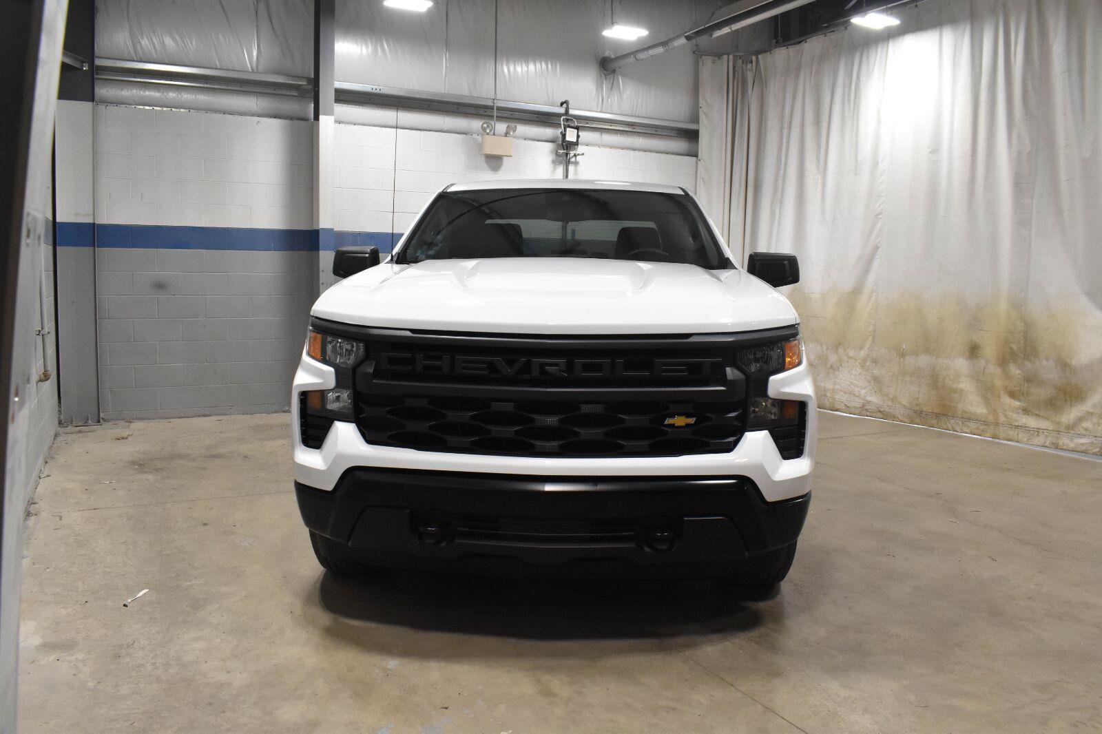 Used 2023 Chevrolet Silverado 1500 W/T w/ WT Value Package AWD/4WD image 26