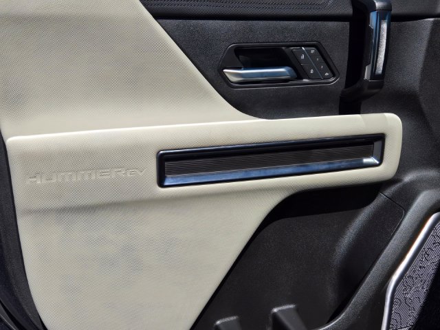 Used 2026 GMC Hummer EV SUV AWD/4WD image 15