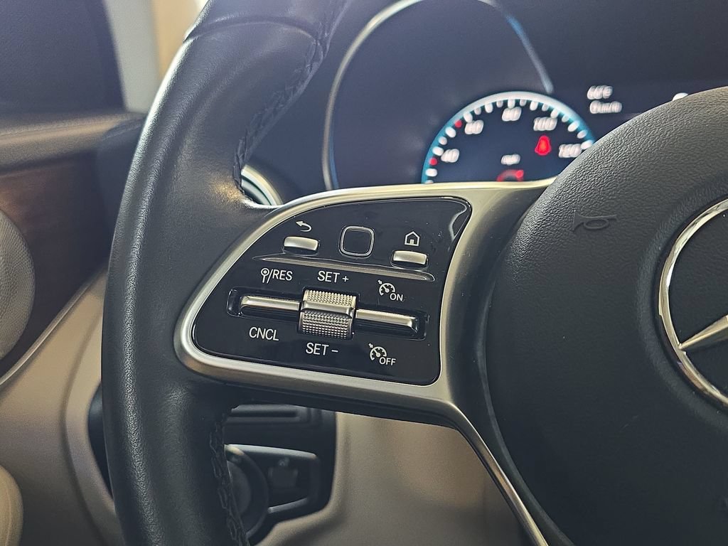 Used 2021 Mercedes-Benz GLC 300 4MATIC Coupe image 19