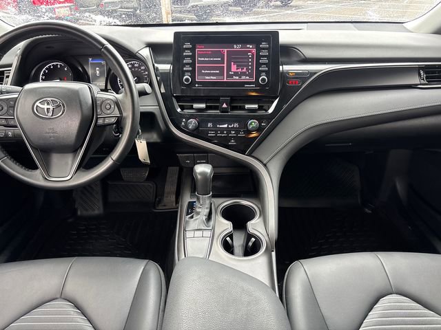 Used 2024 Toyota Camry SE image 8