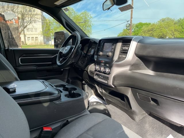 Used 2024 RAM 3500 SLT w/ Quick Order Package 2YG SLT AWD/4WD image 24