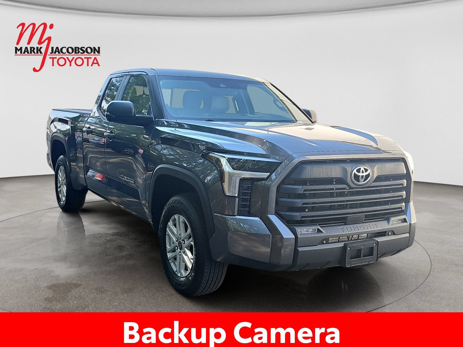 Used 2024 Toyota Tundra SR5 w/ SR5 Premium Package AWD/4WD image 6