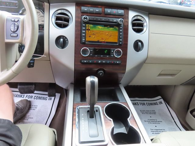 Used 2010 Ford Expedition Limited AWD/4WD image 23