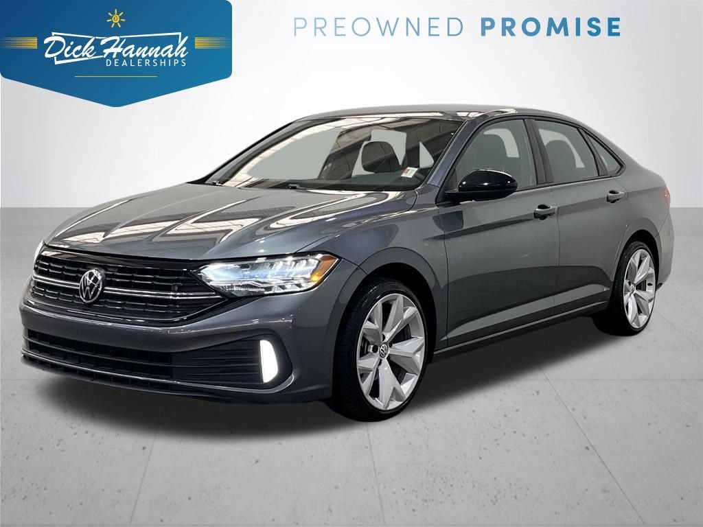 Used 2022 Volkswagen Jetta Sport FWD image 1