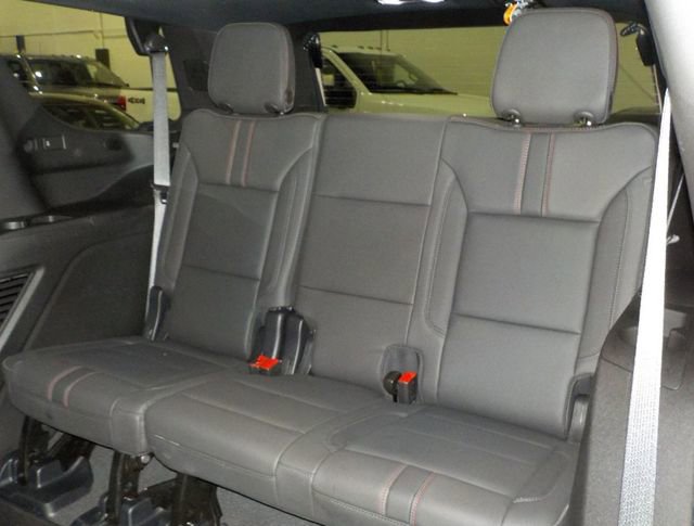 Used 2025 Chevrolet Tahoe RST w/ Comfort Package image 12