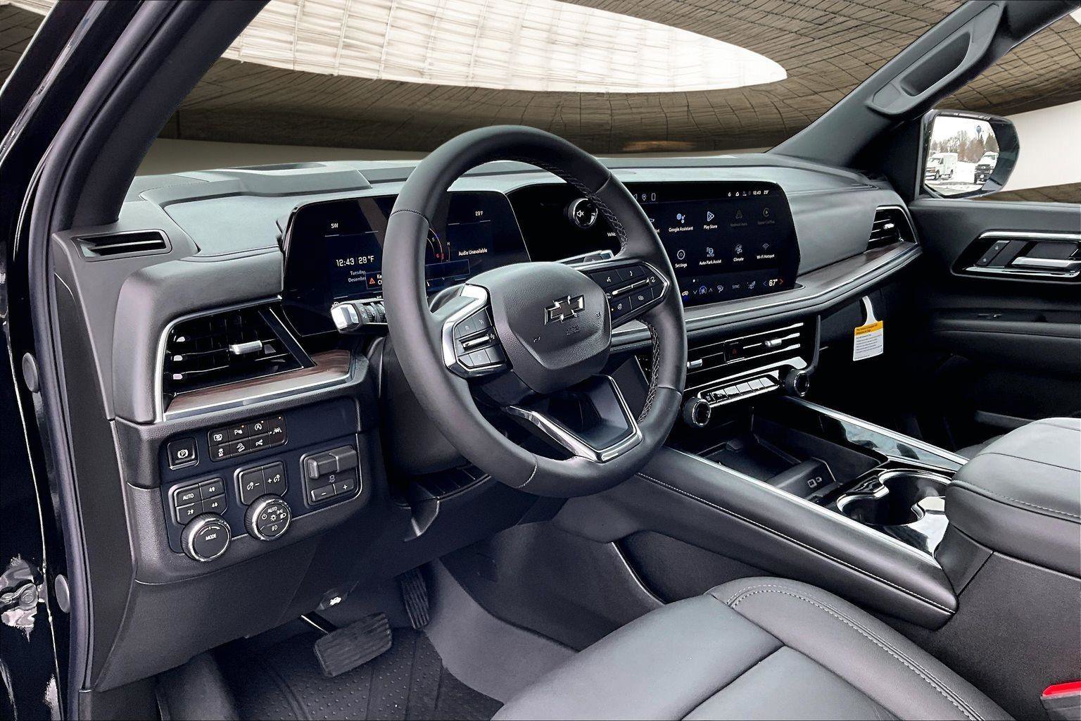 New 2026 Chevrolet Suburban Z71 w/ Comfort Package image 7