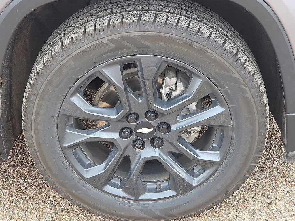 Used 2021 Chevrolet Traverse RS image 11