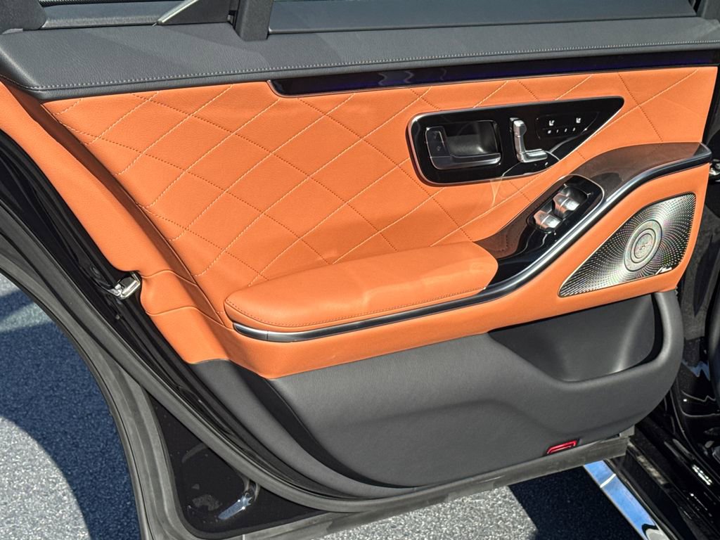 New 2026 Mercedes-Benz S 580 4MATIC Sedan image 14