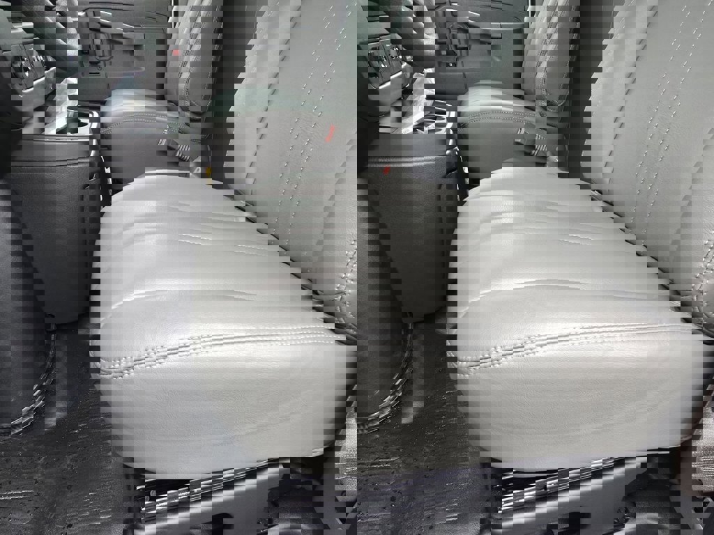 New 2025 Chevrolet Express 2500 w/ Driver Convenience Package image 14