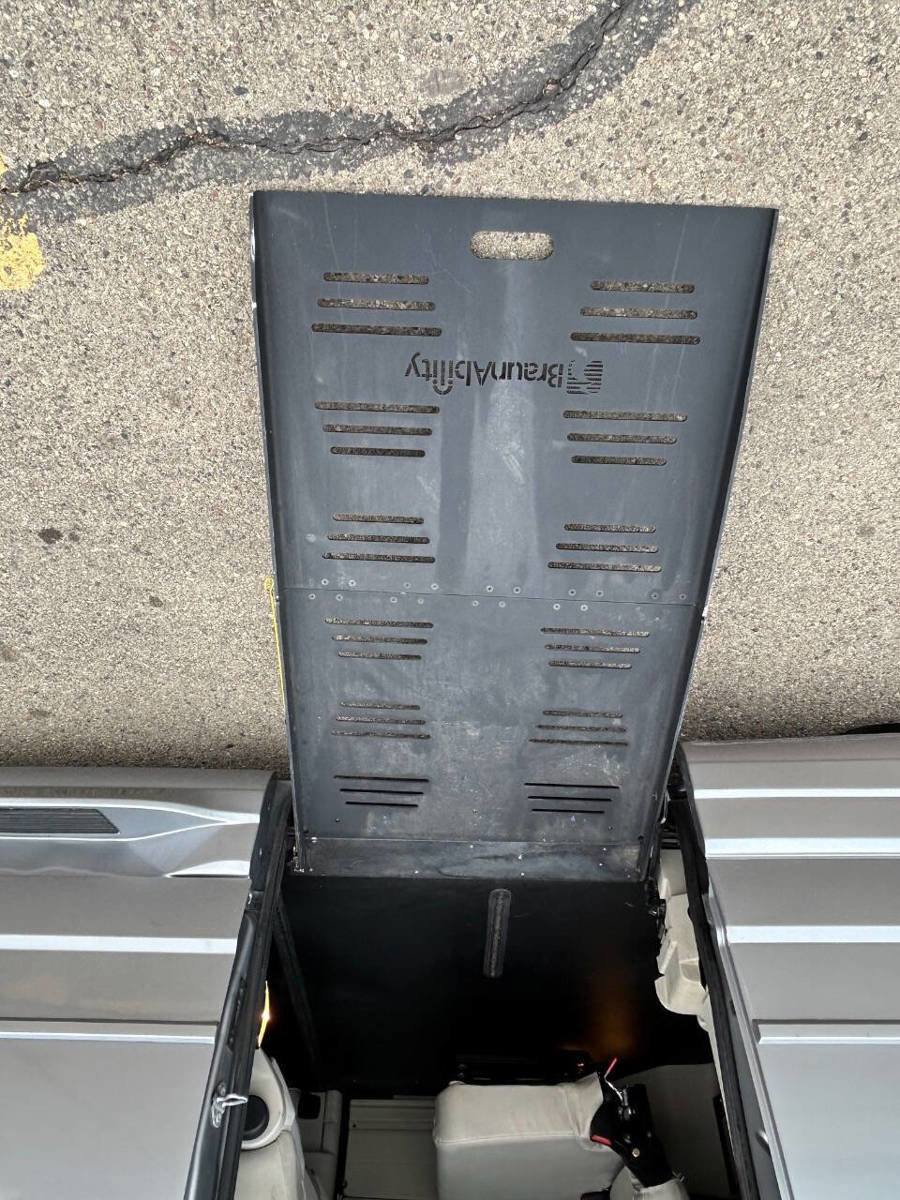 Used 2016 Dodge Grand Caravan SE w/ Quick Order Package 29E SE image 29