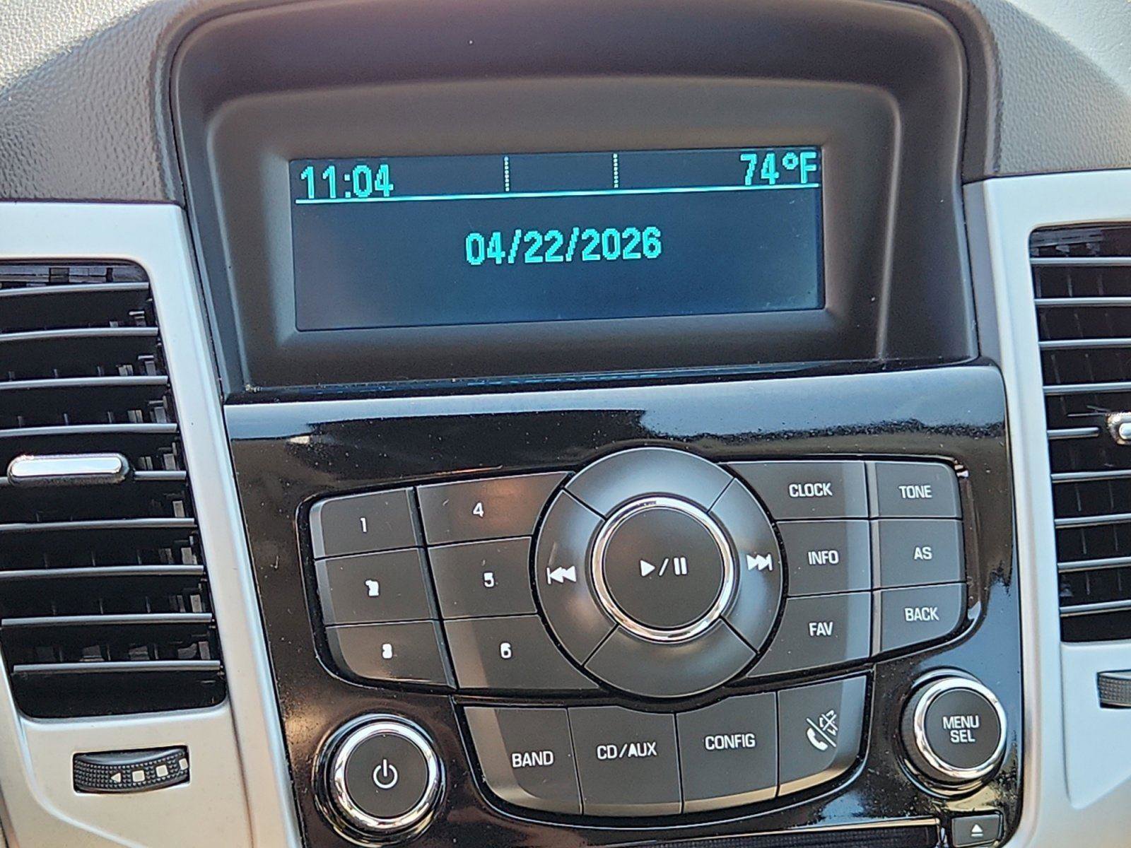 Used 2014 Chevrolet Cruze LS FWD image 21