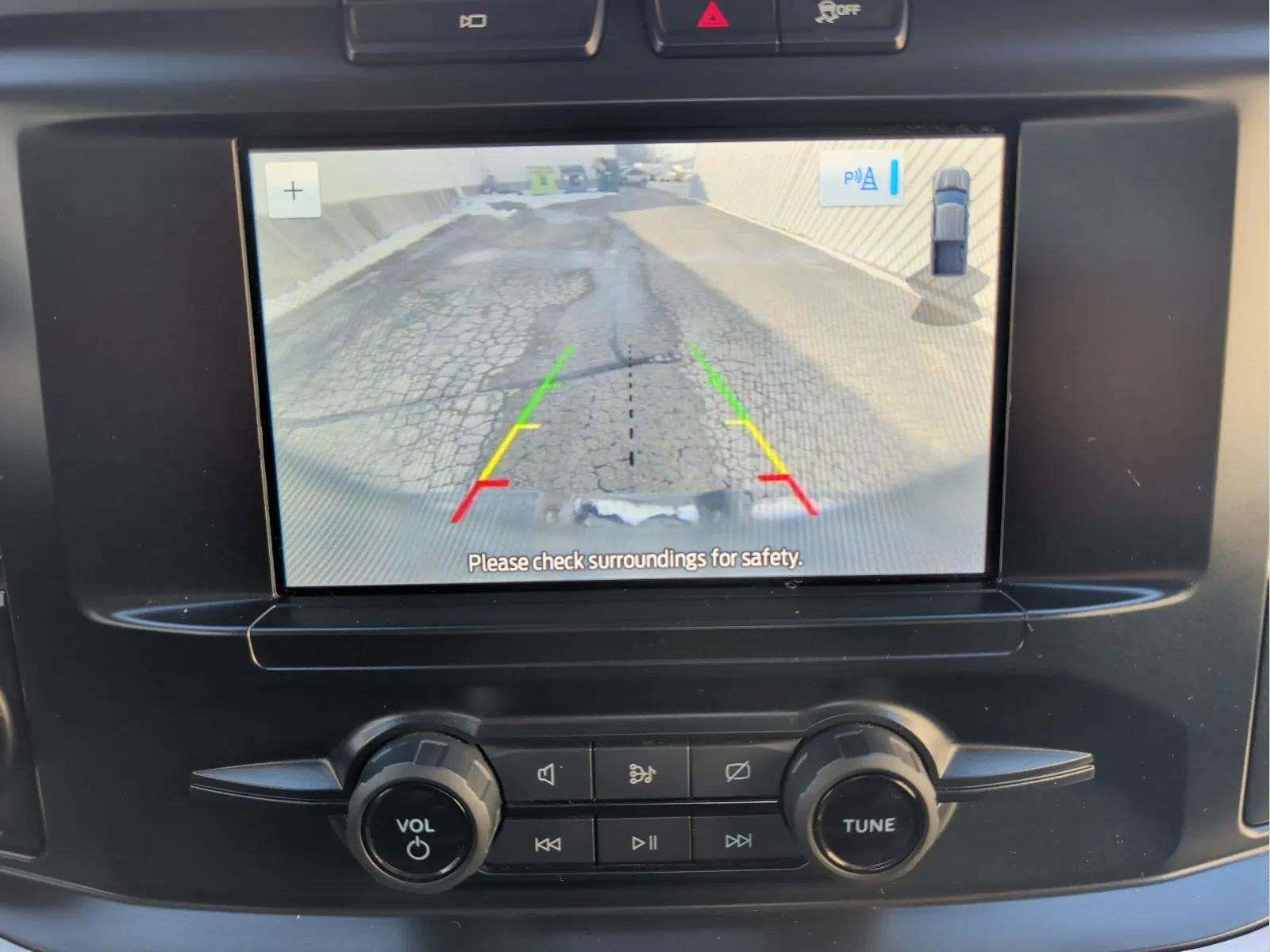 Used 2023 Ford F150 XLT w/ Trailer Tow Package image 12