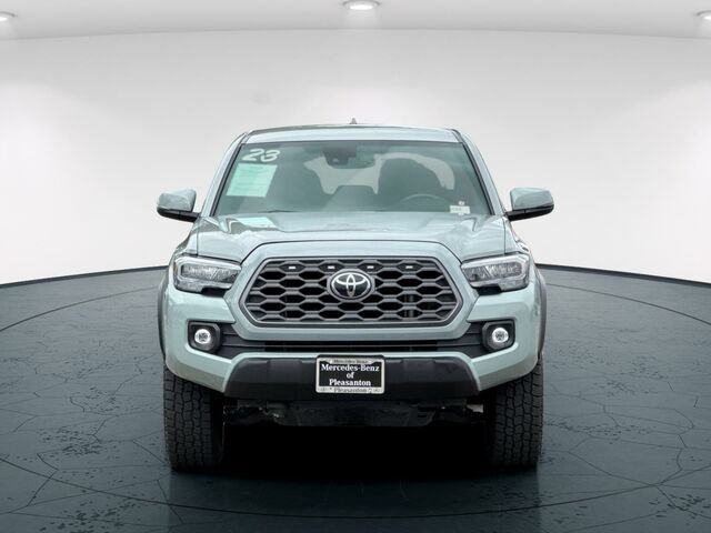 Used 2023 Toyota Tacoma TRD Off-Road AWD/4WD image 9