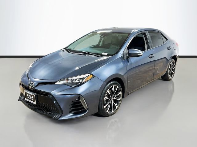 Used 2017 Toyota Corolla SE image 3