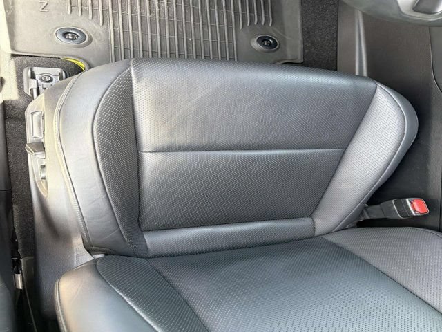 Used 2023 Toyota Crown AWD/4WD image 9