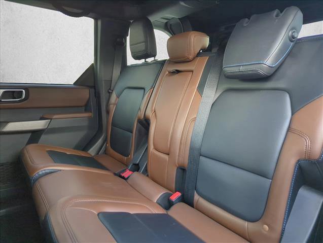 Certified 2022 Ford Bronco Outer Banks w/ Sasquatch Package image 21