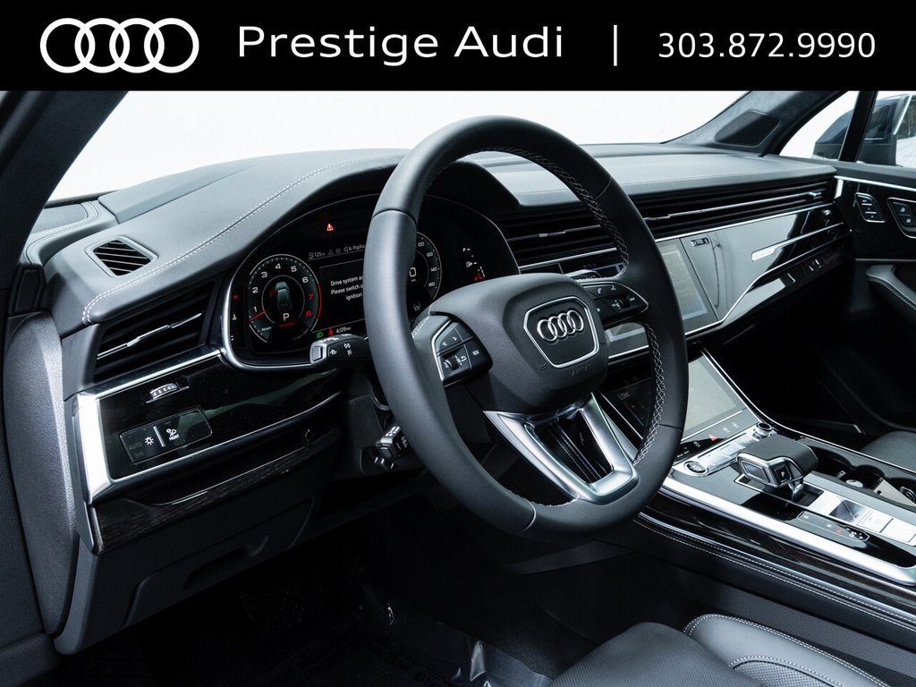 New 2025 Audi Q7 3.0T Prestige image 4