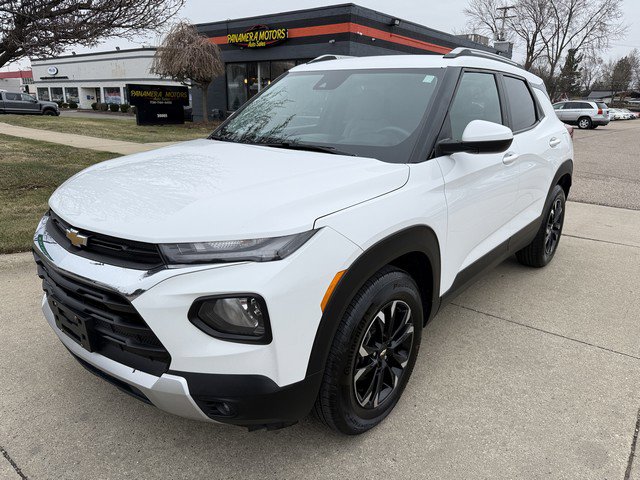 Used 2021 Chevrolet TrailBlazer LT image 1