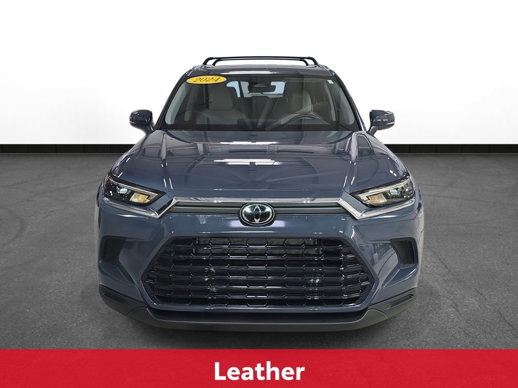 Certified 2024 Toyota Grand Highlander XLE image 3