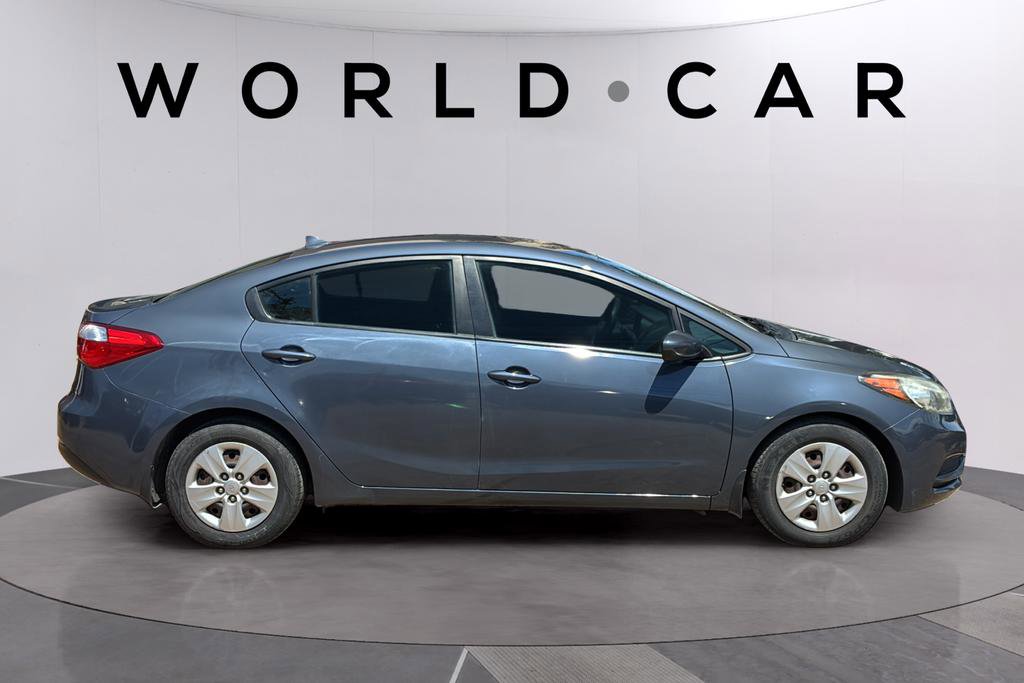 Used 2016 Kia Forte LX FWD image 15