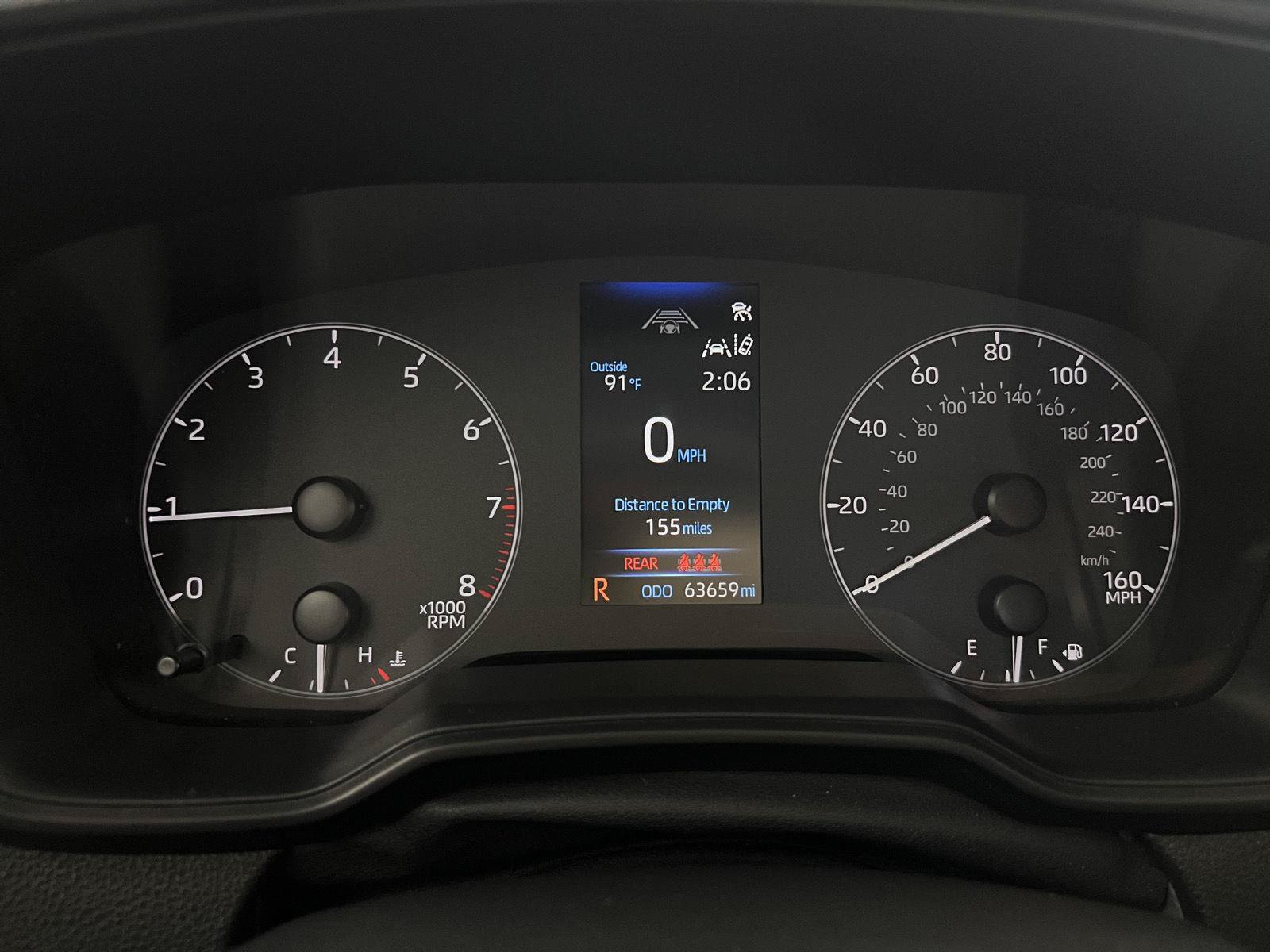 Used 2024 Toyota Corolla LE FWD image 2