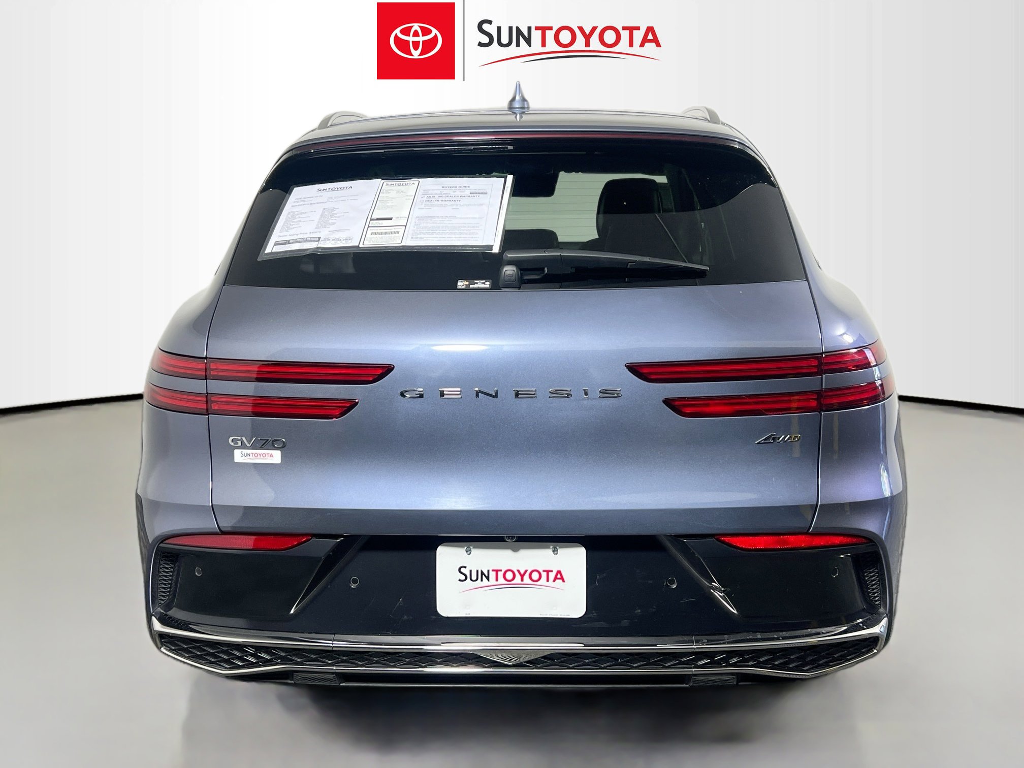 Used 2026 Genesis GV70 2.5T AWD/4WD image 5