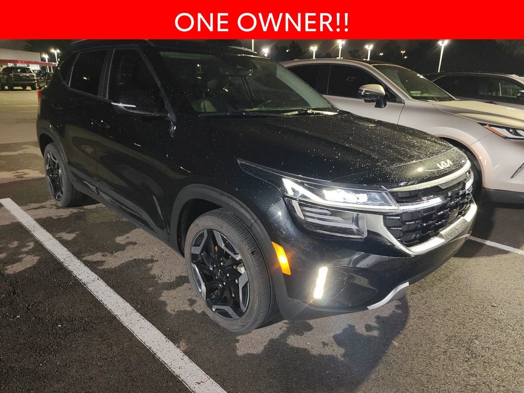 Used 2024 Kia Seltos SX w/ SX Sunroof Package image 3