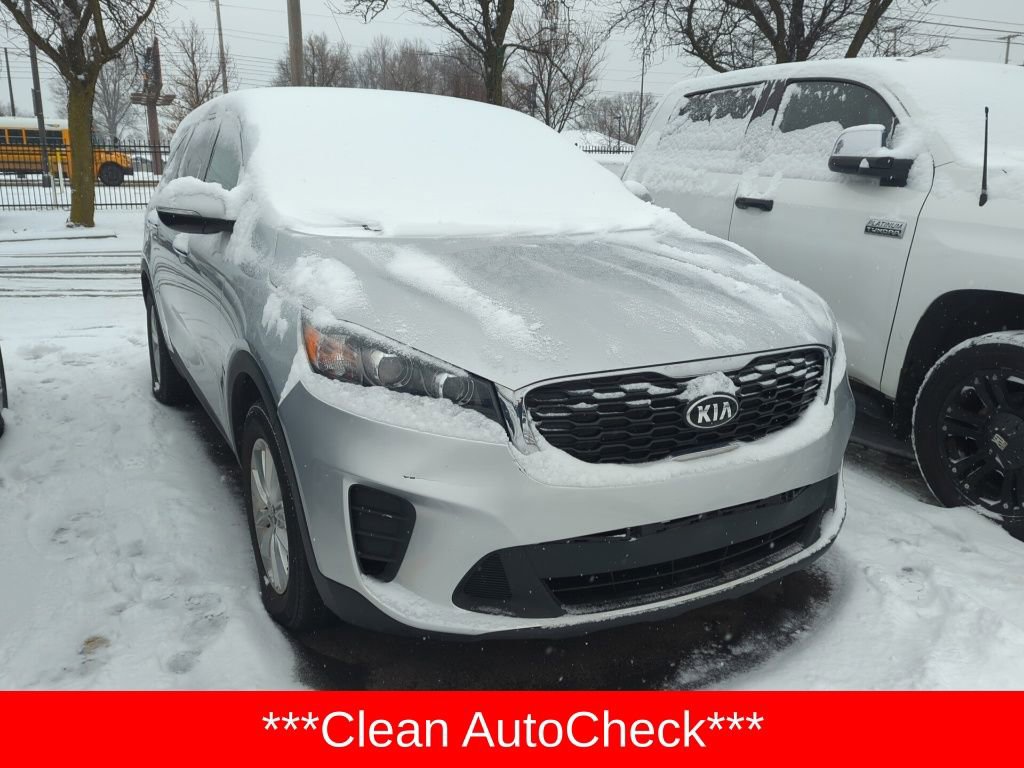 Used 2020 Kia Sorento LX image 2