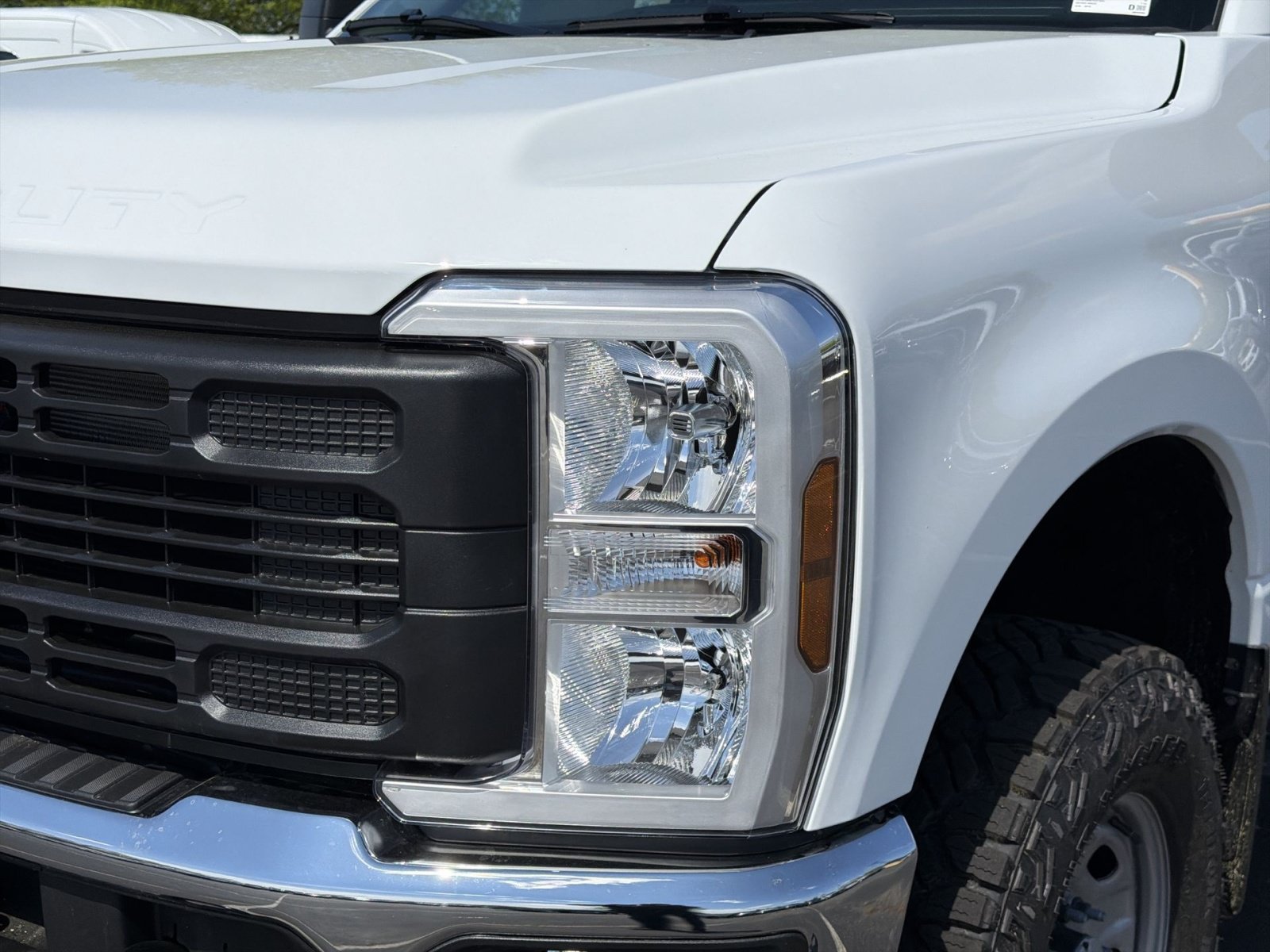 New 2026 Ford F350 XL w/ XL Off-Road Package AWD/4WD image 13