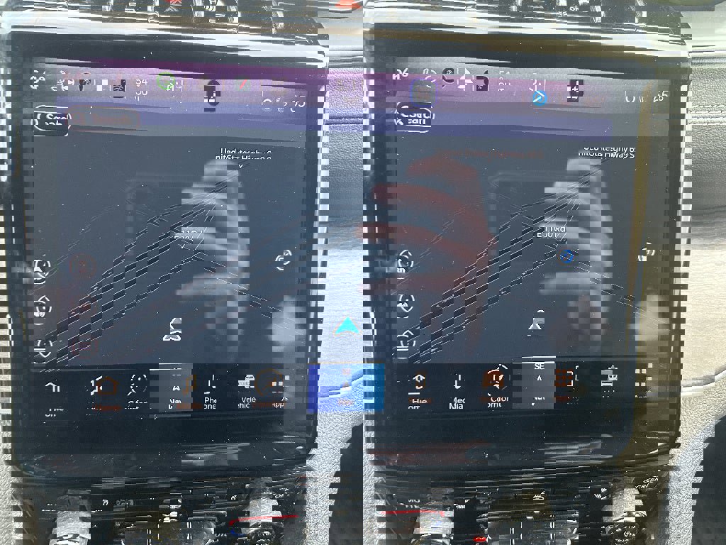 Used 2024 Jeep Grand Cherokee Limited image 12